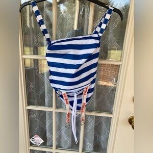 Invicta Blue White Striped Backpack Nautical Sporty 🎒